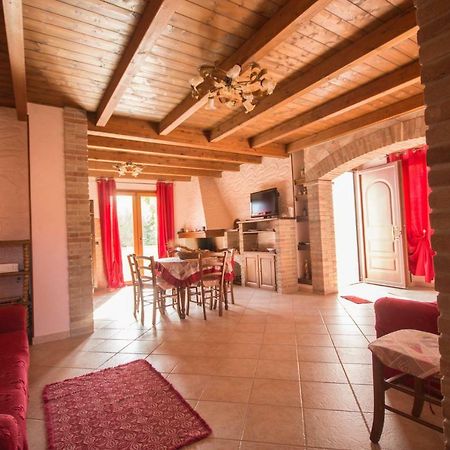 Casa Vacanza Il Mandorlo Domusnovas Buitenkant foto