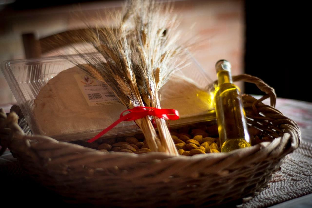 Casa Vacanza Il Mandorlo Domusnovas Buitenkant foto